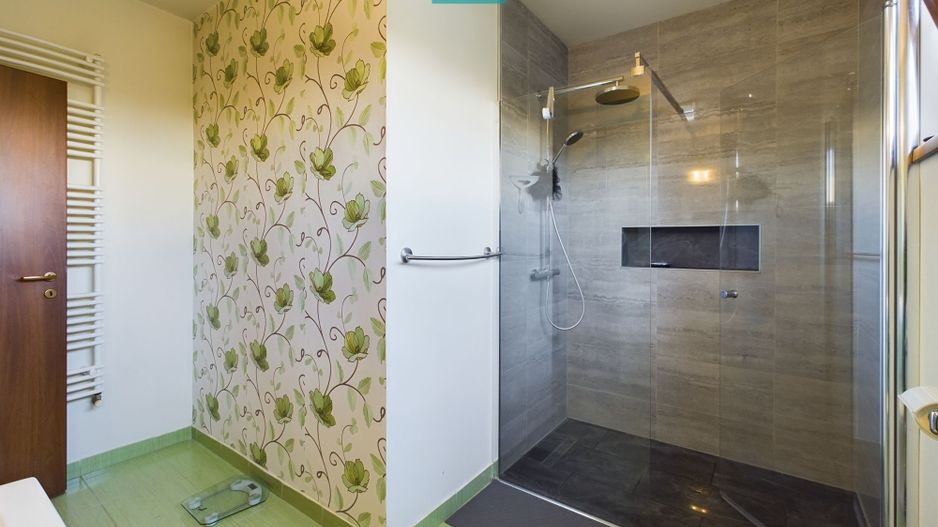 Vilă cu 5 camere de vânzare în zona Aradul Nou - Poză 21