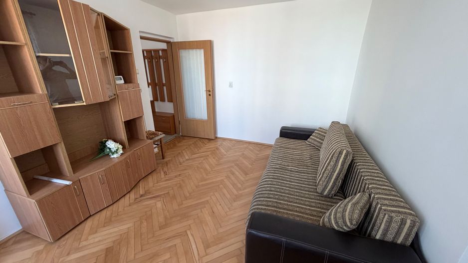 Apartament 3 camere de inchiriat, etaj 5 - zona Cetate - Poză 1