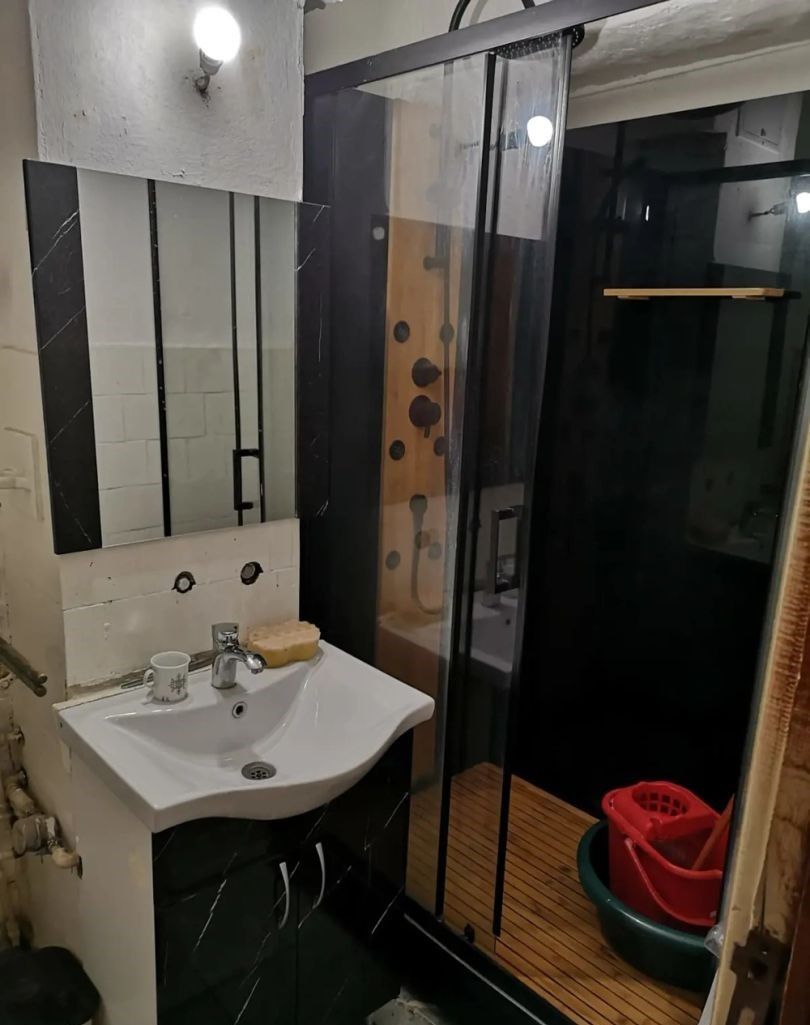 Apartament decomandat 2 camere- Rovine - Poză 5