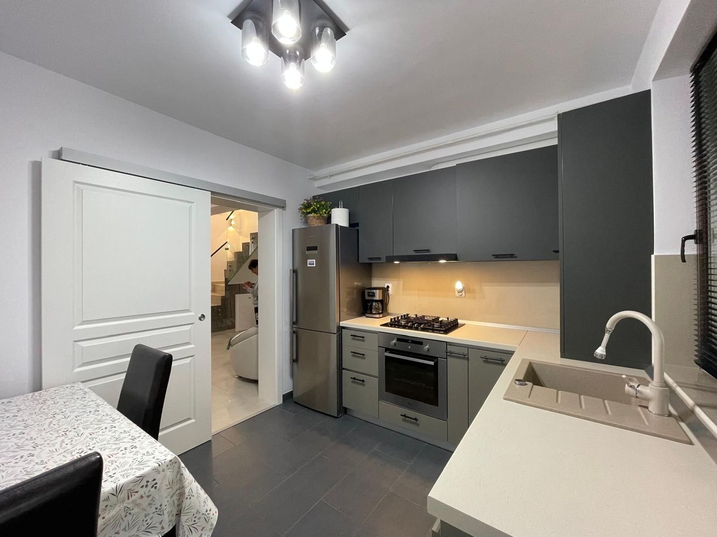 Casa insiruita- 3 camere - mobilat - Calea Urseni - Poză 4