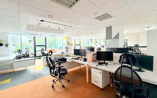 Un sediu care inspiră încredere, în inima Timișoarei - Poză 9