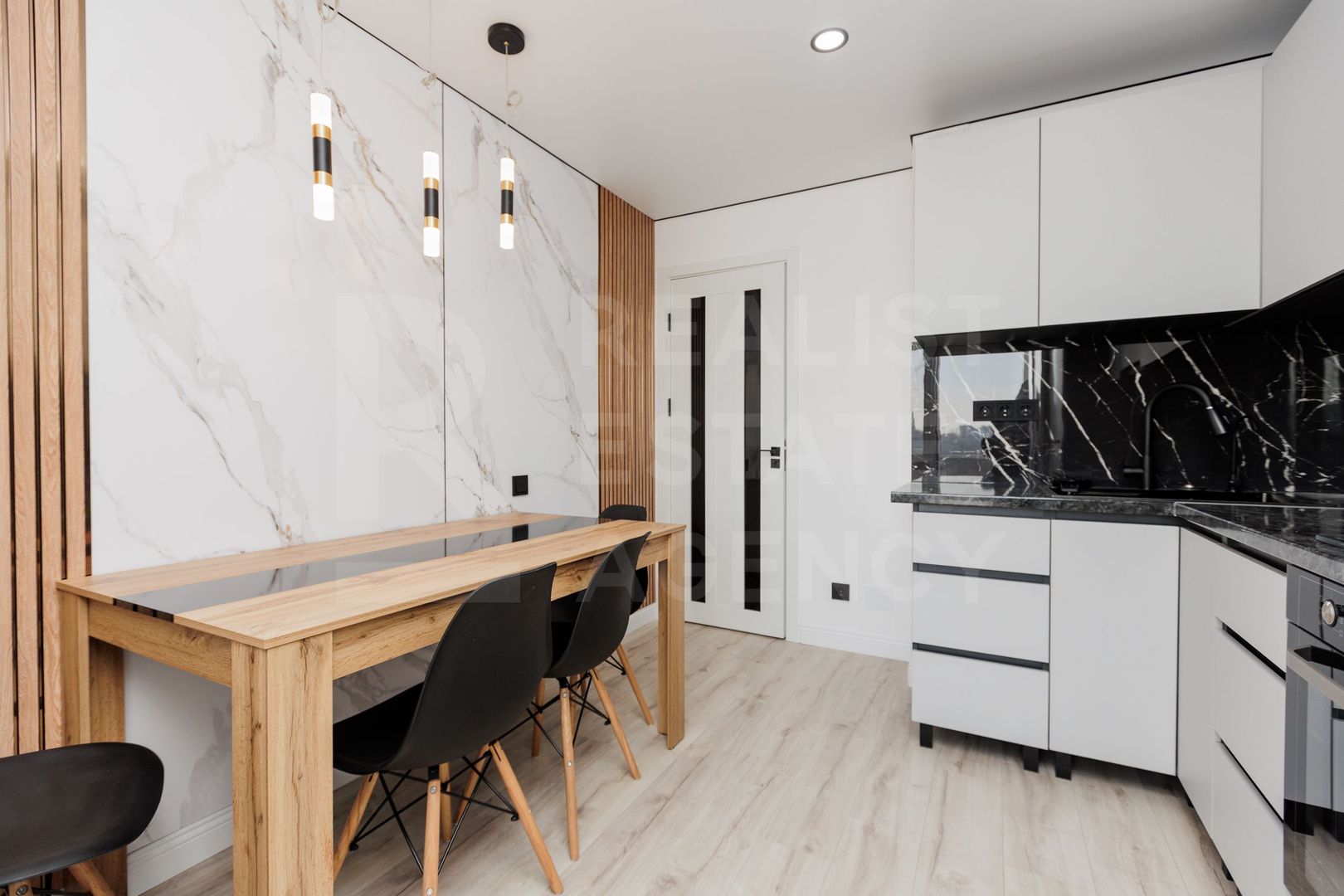 Vânzare, apartament, o cameră,  strada Băcioii Noi, Botanica - Poză 2