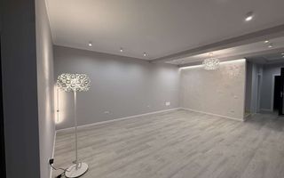 Casa zona Selgros - Poză 3