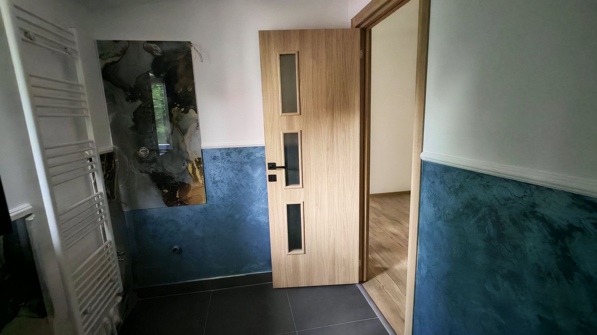 Corp de casa P+M 4 camere , ASTRA - Carpatilor -LIDL- ,curte comuna. - Poză 9