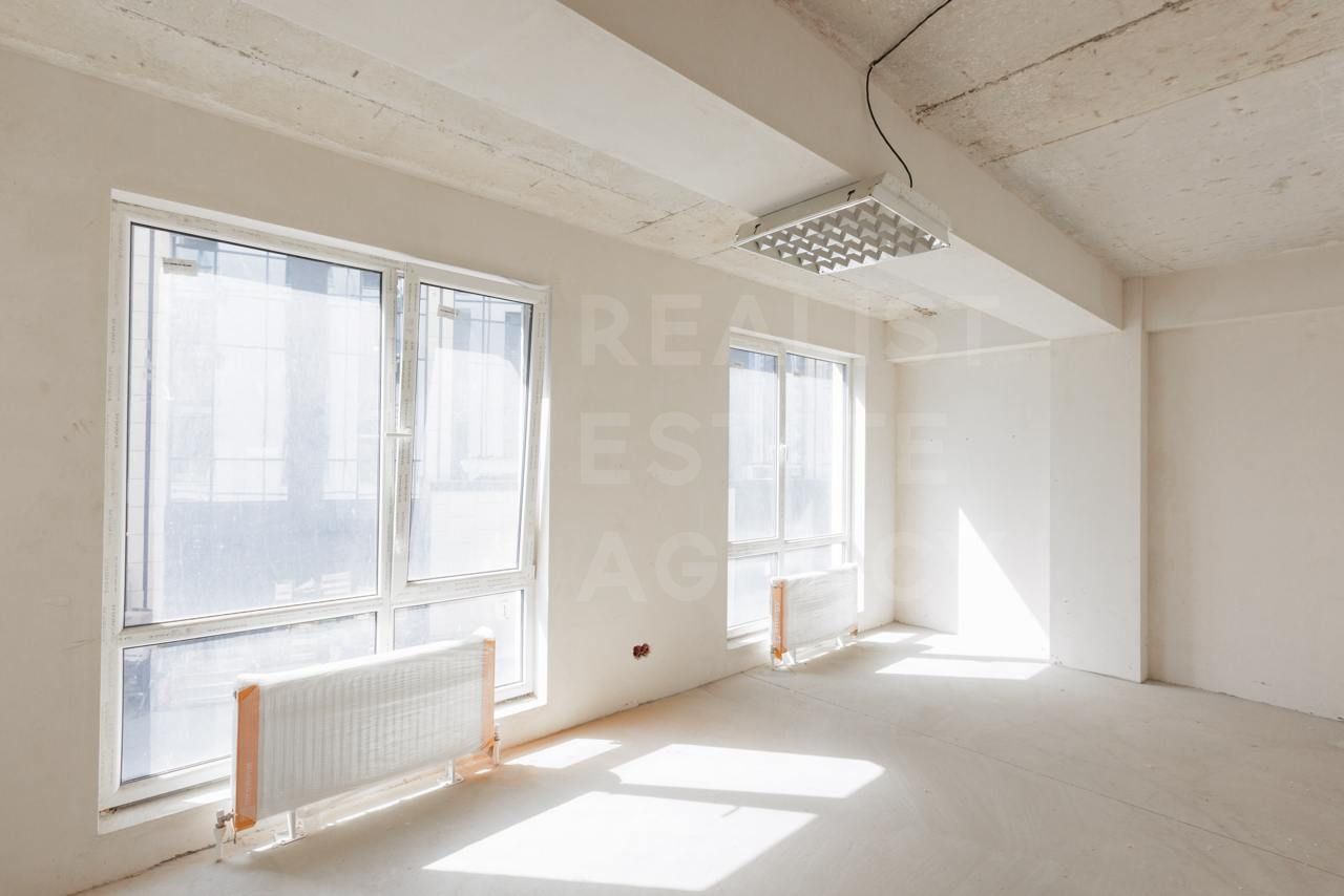 Vânzare, apartament, 1 cameră, strada Calea Ieşilor, Sculeni - Poză 4