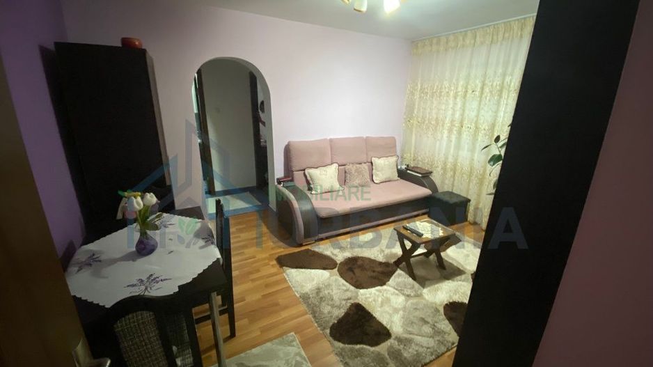 Apartament 2 camere, etaj 2, Hârlău - Vânzare - Poză 4