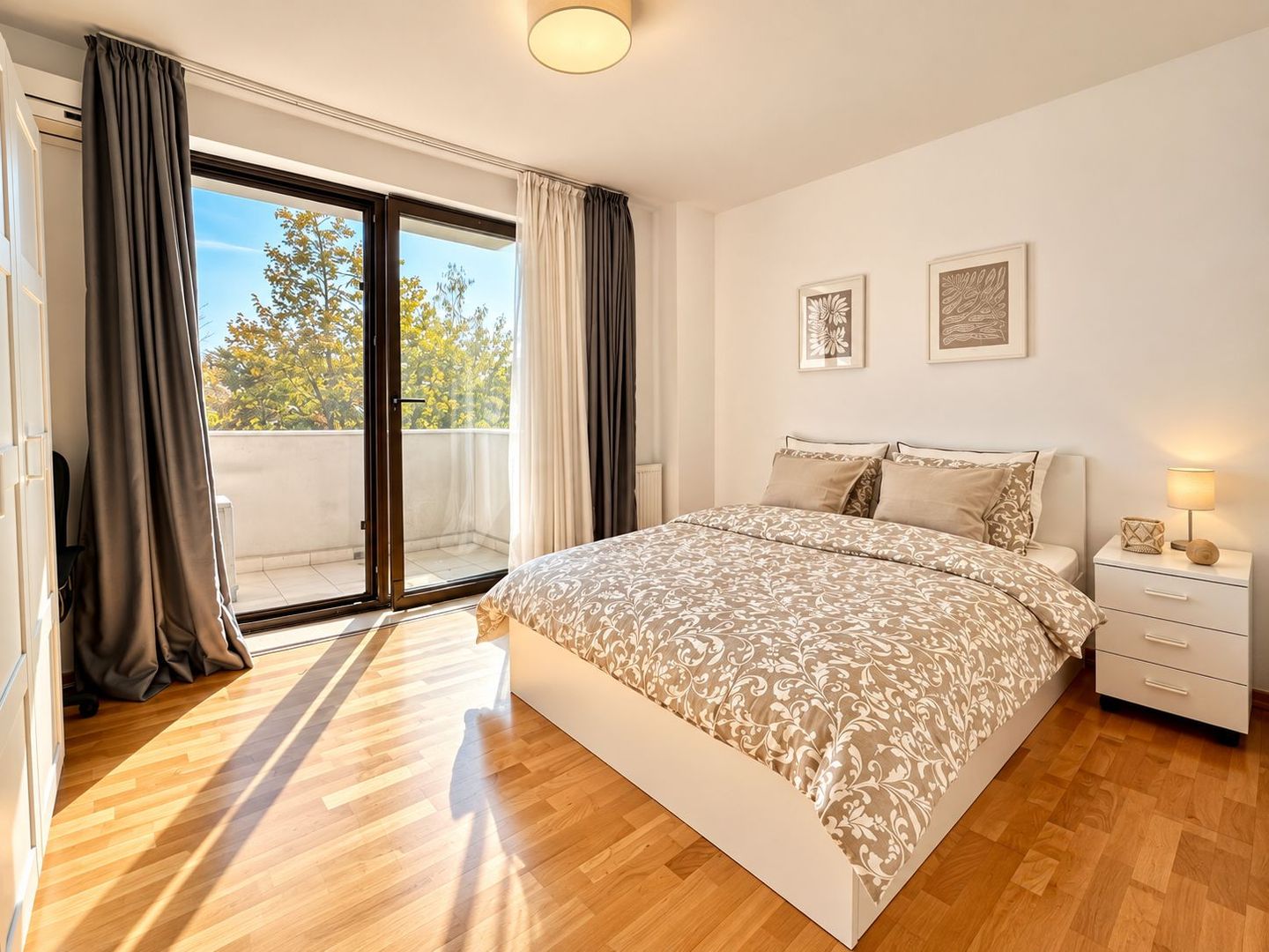 AP. 3 CAMERE - 170 MP, PERLA RESIDENCE, PET-FRIENDLY, PARCARI SUPERANE - Poză 2