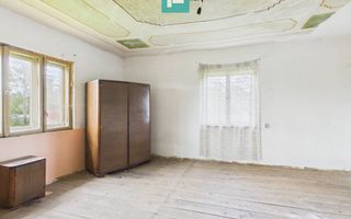 Casă cu teren de 17.681 mp, în loc. Hălmăgel, Arad - Poză 2