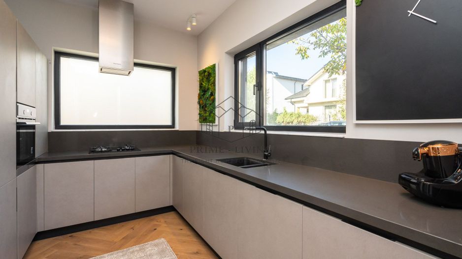 VILA LUXOASA IN COMPLEX REZIDENTIAL PE LANGA GRADINA ZOO - Poză 2