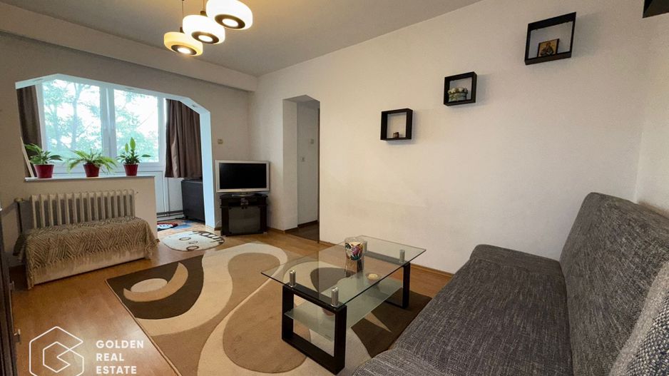 Apartament 3 camere cu centrala, zona Fortuna cu parcare - Poză 1