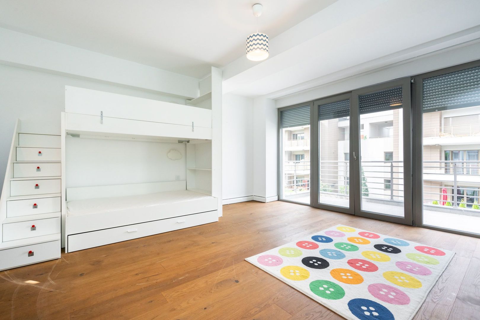 COMISION 0% - Vila eleganta P+2E 380 mp utili, teren 470mp, lac propriu + ponton - Poză 17