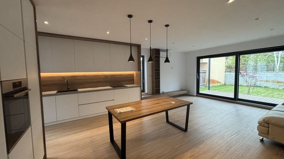 Minimalist în Timișoara - Poză 44