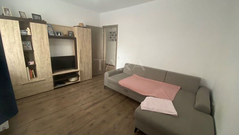 Apartament finisat, zona Porii, Floresti. - Poză 3