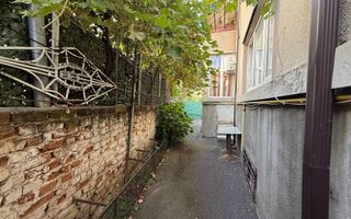 Apartament in vila - la 3 minute de metrou - Poză 12