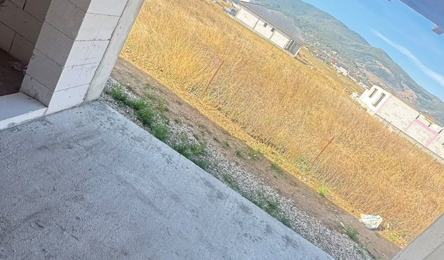 🏡 CASĂ DE VÂNZARE - Poză 13