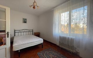 Apartament cu 2 camere in zona centrală - Poză 1