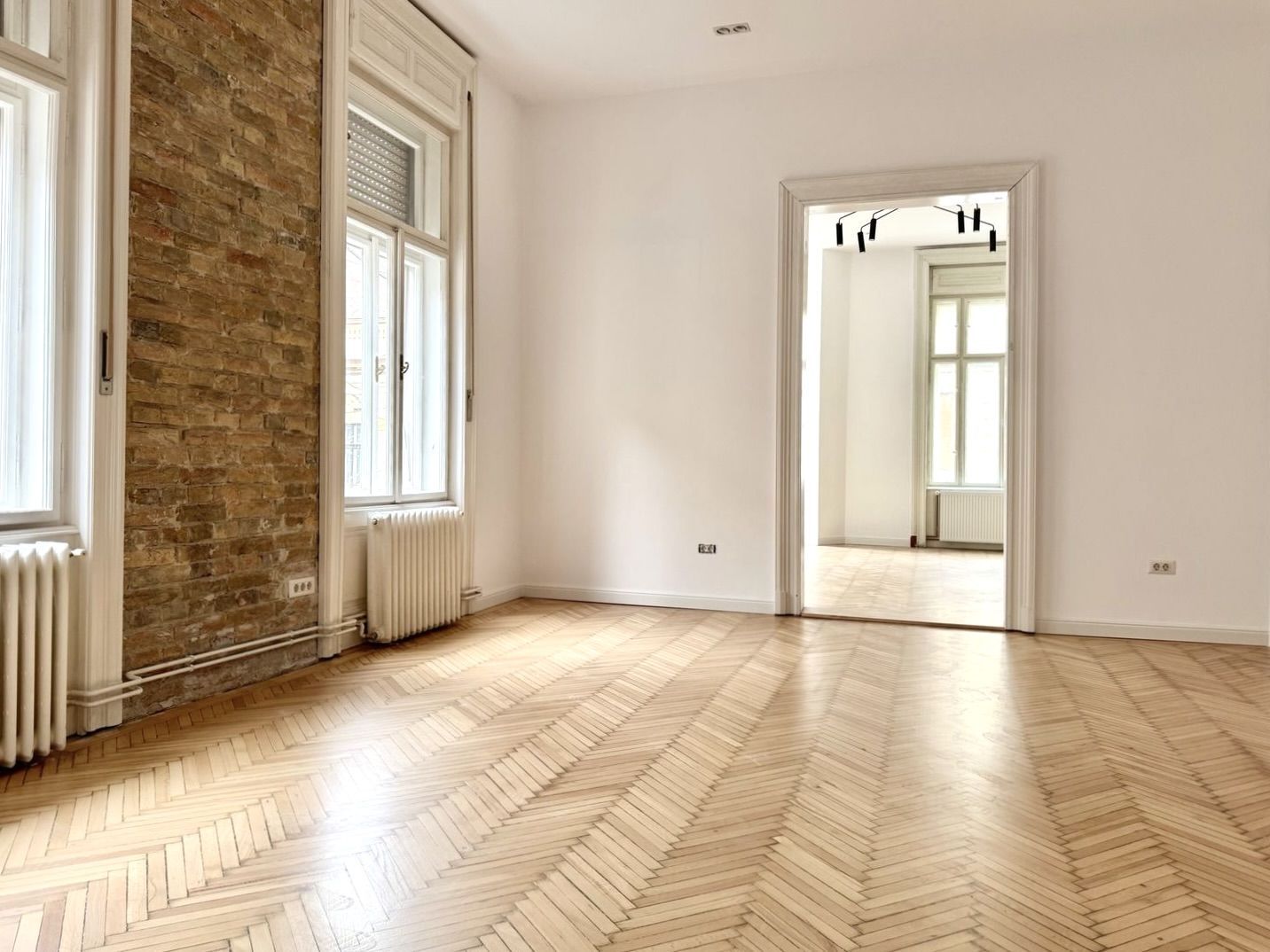 Apartament 3 camere modern, nemobilat, locuință/birou - Poză 3