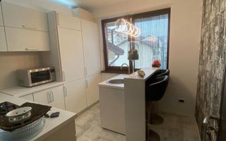 Apartament tip penthouse 3 niveluri Valea Lupului de inchiriat - Poză 4