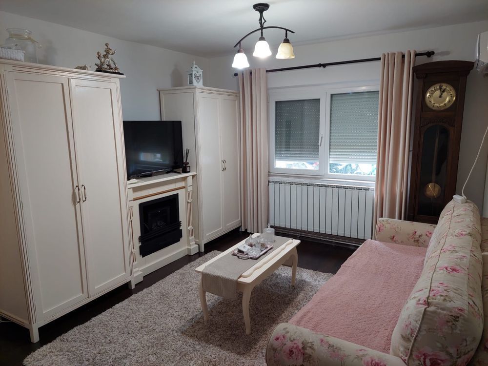 Complexul studentesc | 2 Camere | Centrala proprie | Aer conditionat | - Poză 1