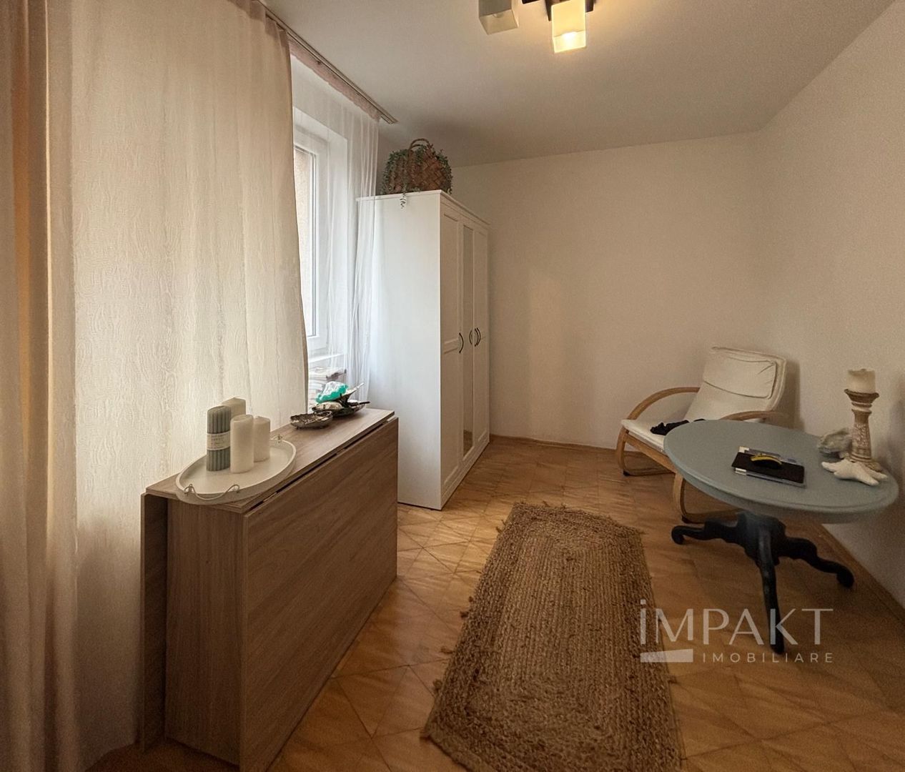 Vilă spațioasă cu garaj, curte de 600 mp  Sânnicoara - Poză 6