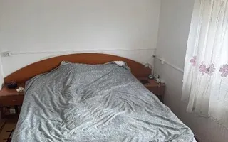 Apartament 3 camere, 31mp, etaj 4/4, bloc anvelopat, acoperis - Piata Doina - Poză 11