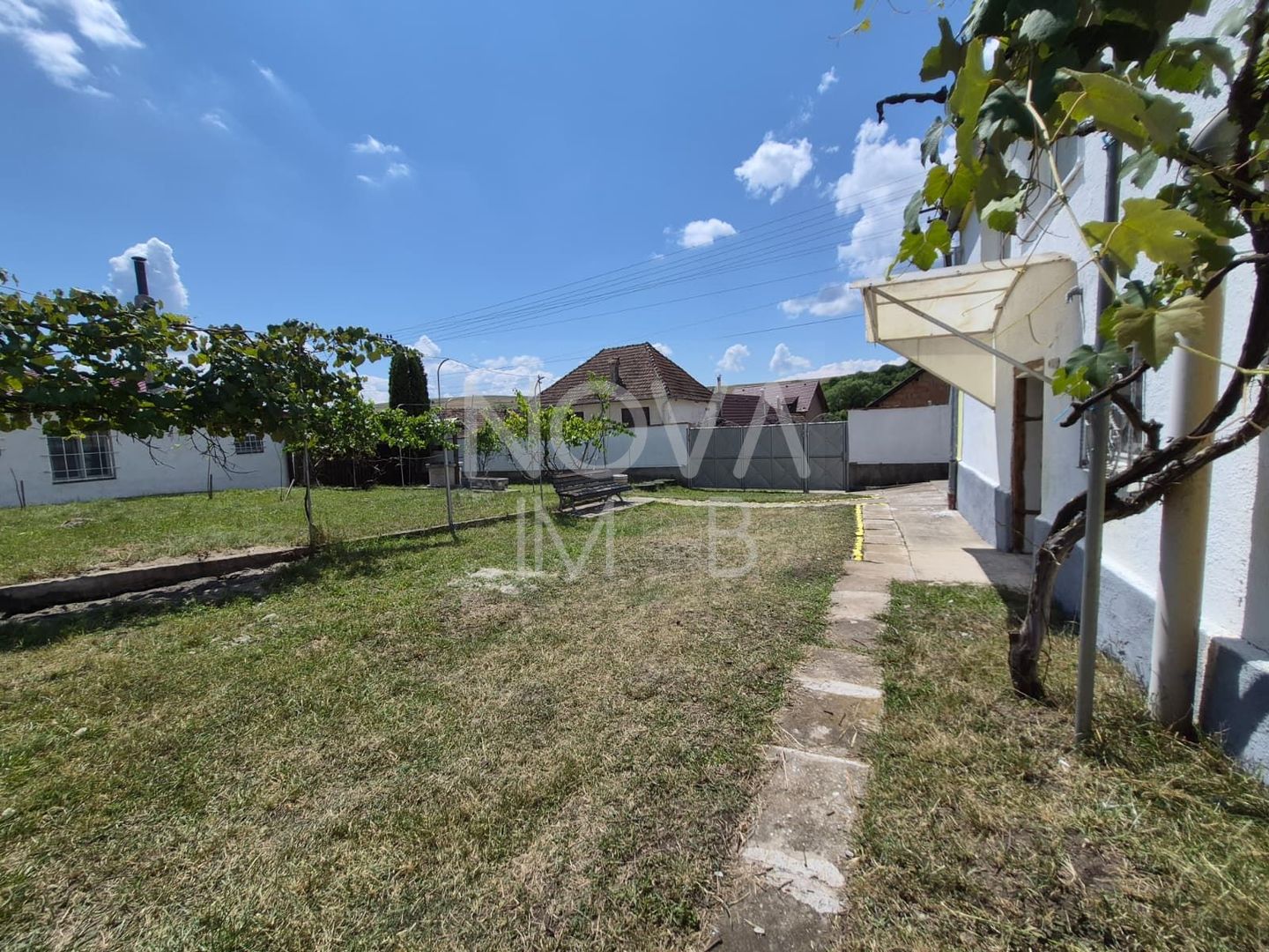 Casa individuala cu teren generos – 8.356 mp – Tichindeal, jud. Sibiu - Poză 34