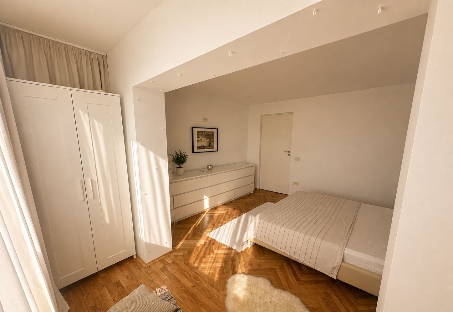 Prima Închiriere 2 Camere Vitan Mall, Centrala, Preț Negociabil - Poză 3