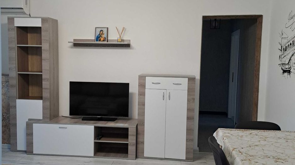 apartament 3 camere  Renovat  Favorit A2 - Poză 4