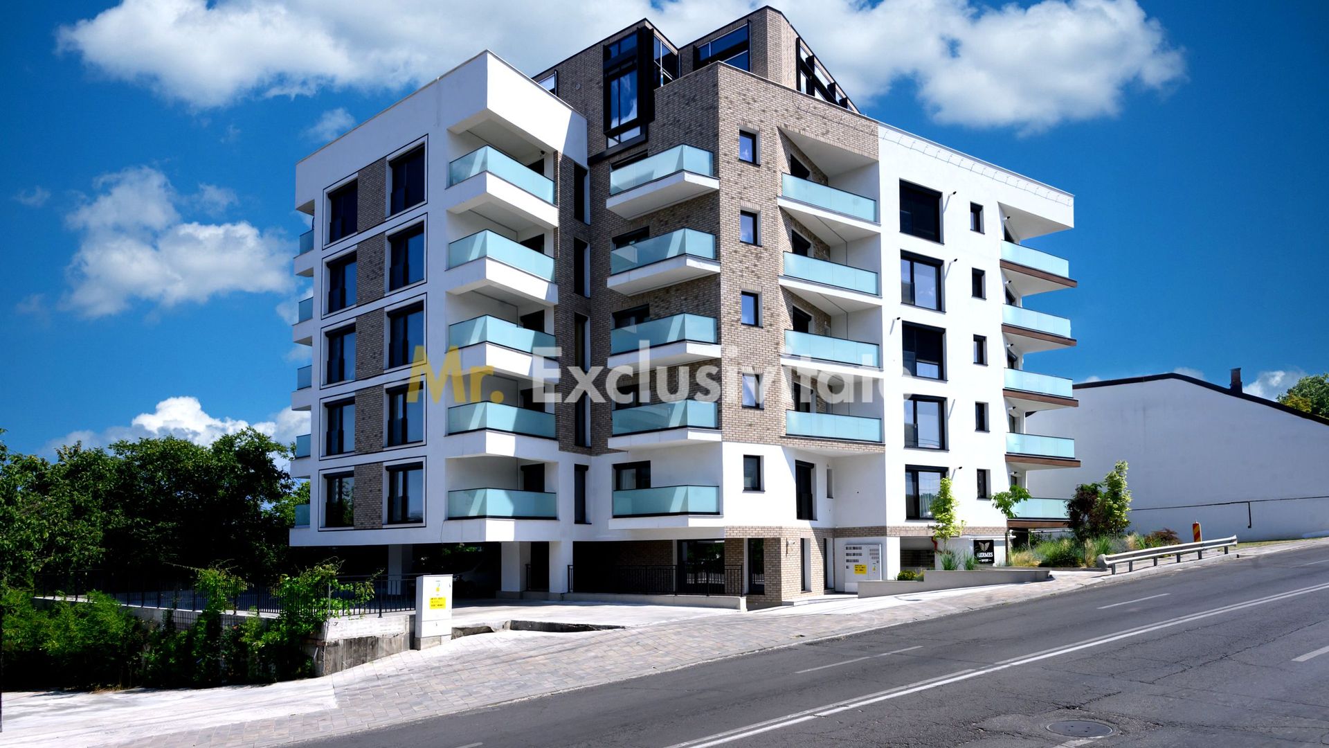3 CAMERE|CENTRU|2026|2 BAI|2 BALCOANE |MOBILAT|UTILAT - Poză 1