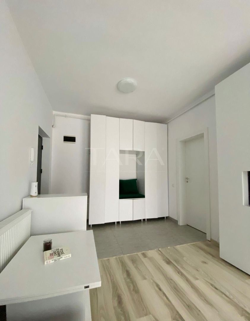 Apartament cochet cu 2 camere în zona Florilor. - Poză 1