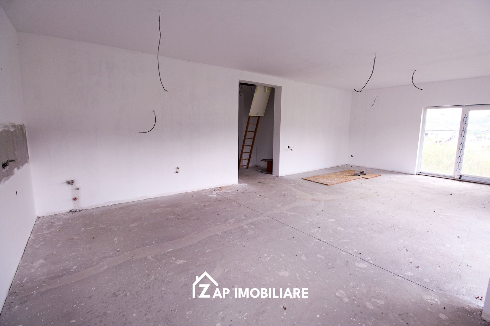 Corunca - 4 Camere 4 băi - 120 mp - 540 mp teren - Poză 4