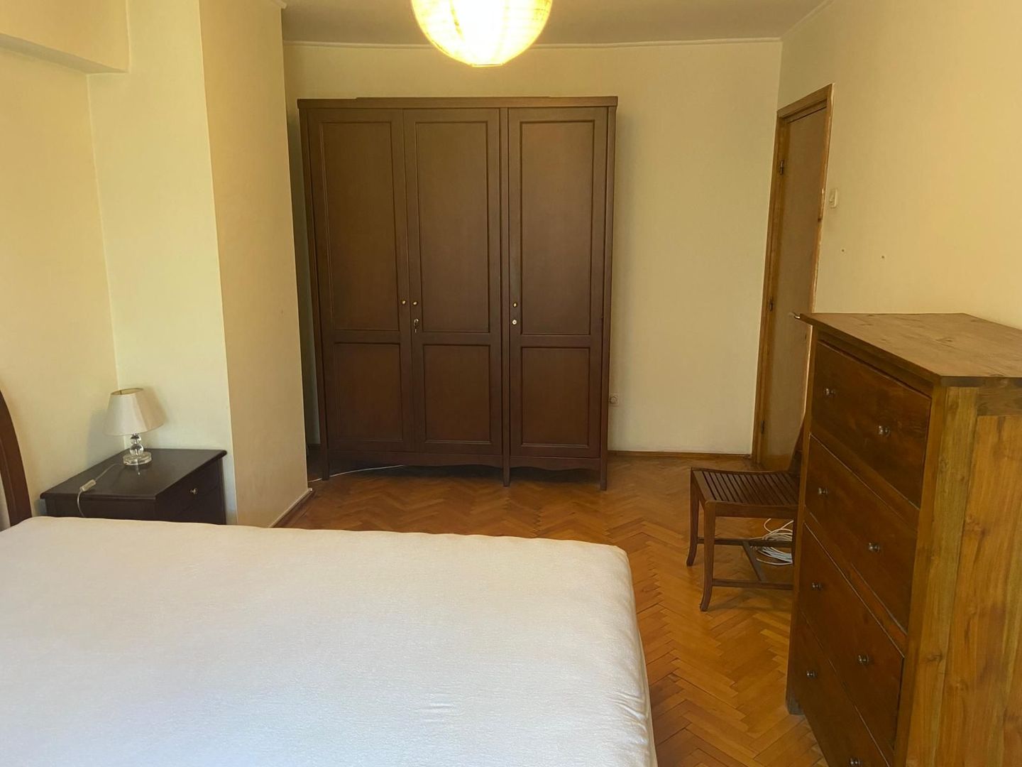 Închiriere apartament 3 camere, decomandat, zona Traian-Unirii - Poză 9