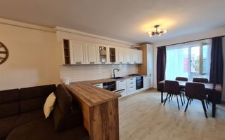 Lux la 5 minute de Iulius Town - Poză 27