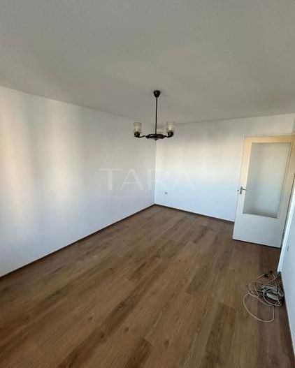 Apartament cu 2 camere decomandate, balcon, Mănăștur. - Poză 2