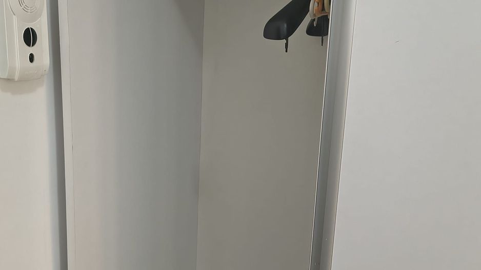 Garsoniera Berceni - Leonida - loc parcare, centrala proprie! - Poză 11
