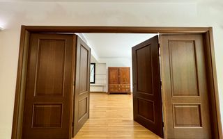 Apartament cu 4 camere 250mp* 2 parcări subterane / Dorobanti-Capitale - Poză 12