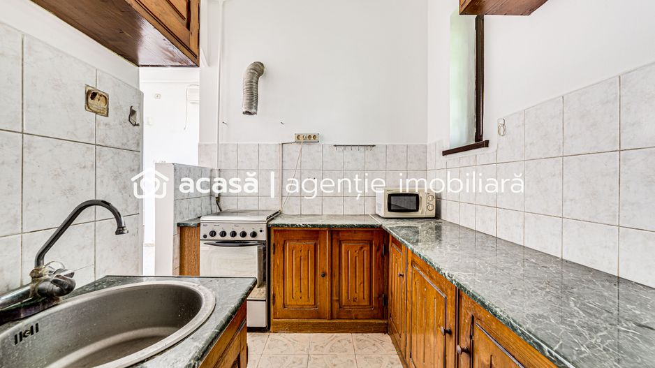 Preț redus! Apartament la casă, în centru - Poză 6