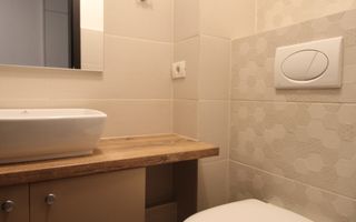 Lipovei, 3 camere + 2 bai, centrala proprie - Poză 16