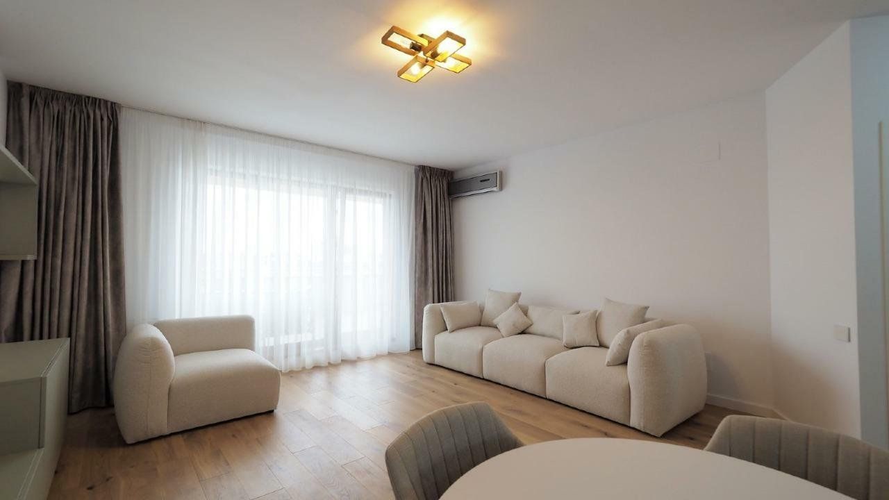 INCHIRIERE 3 CAMERE HERASTRAU  II PARCARE SI BOXA INCLUSE - Poză 1