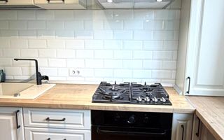 Apartament cu 3 camere, Medicina, Arte - Poză 8