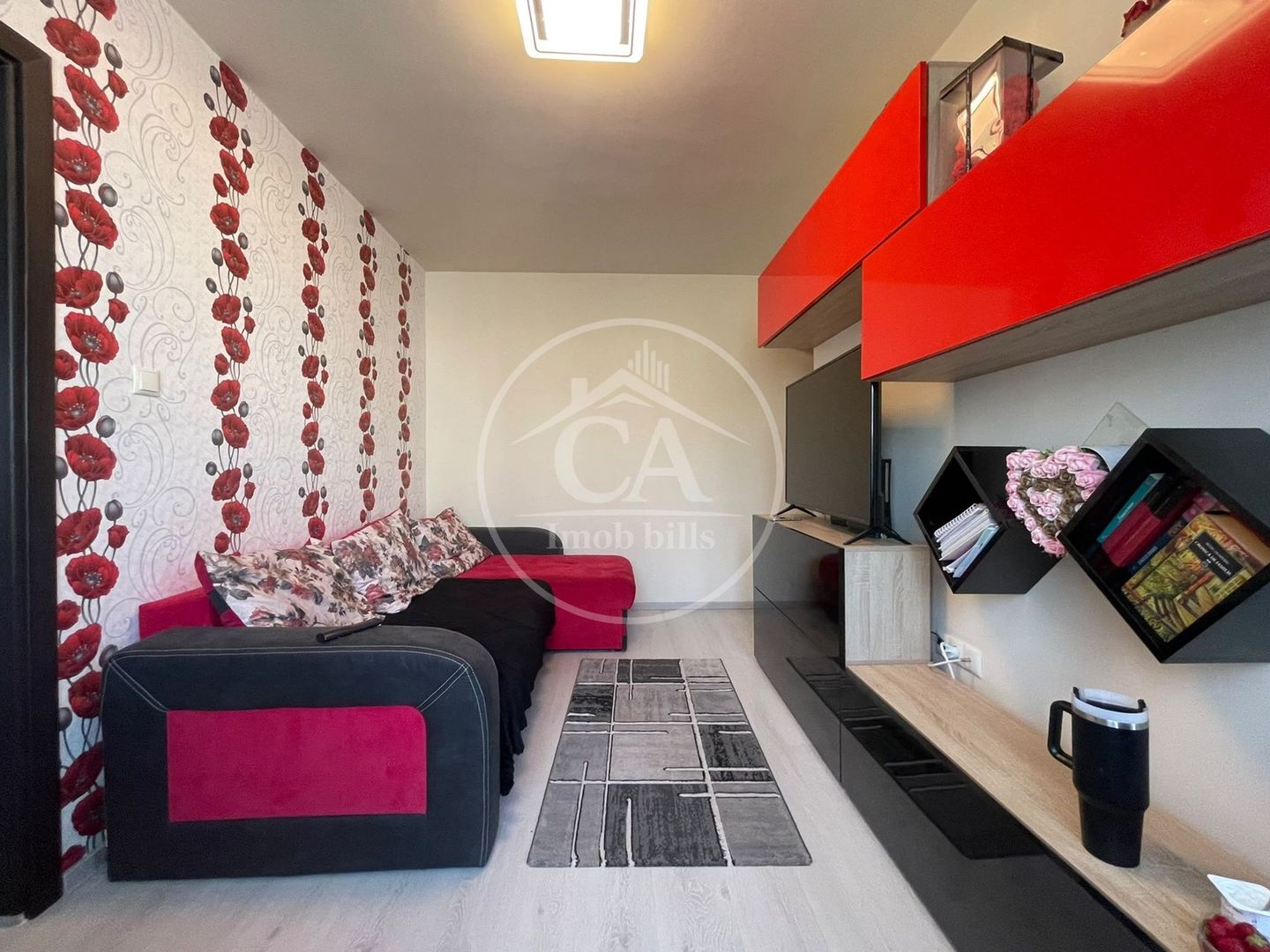 Apartament de vânzare cu 2 camere în zona Velența, Oradea - Poză 1
