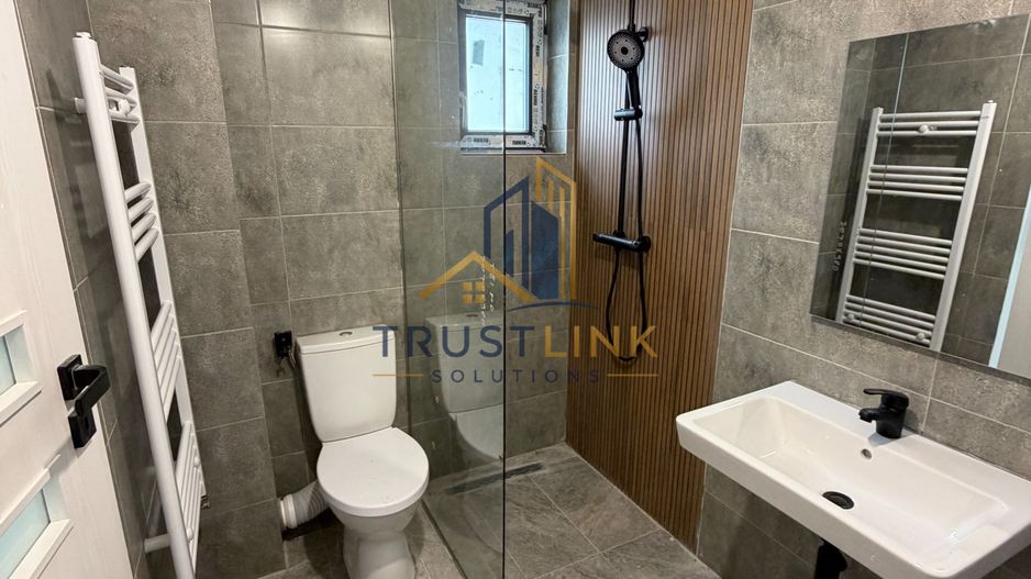 Casa de vanzare 4 camere Finalizata 380mp curte comuna Berceni - Poză 6