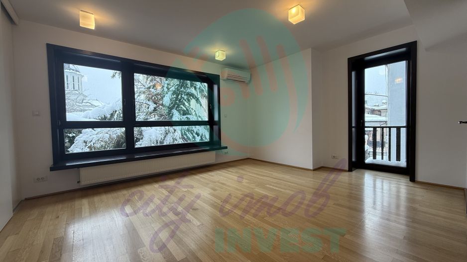 CASA ART-DECO CONSOLIDATA in 2011 cu gradina de 160 mp - Poză 12