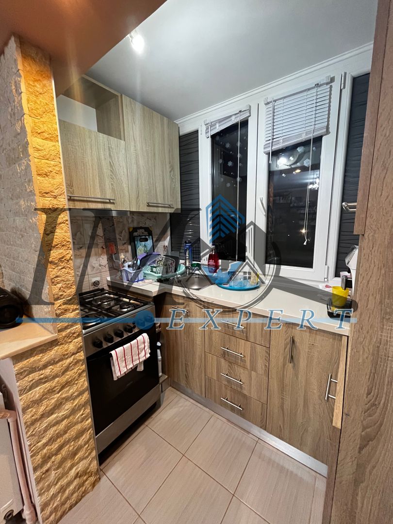 Apartament cu 3 camere de vânzare in zona de Ampoi 1 - Alba Iulia - Poză 2