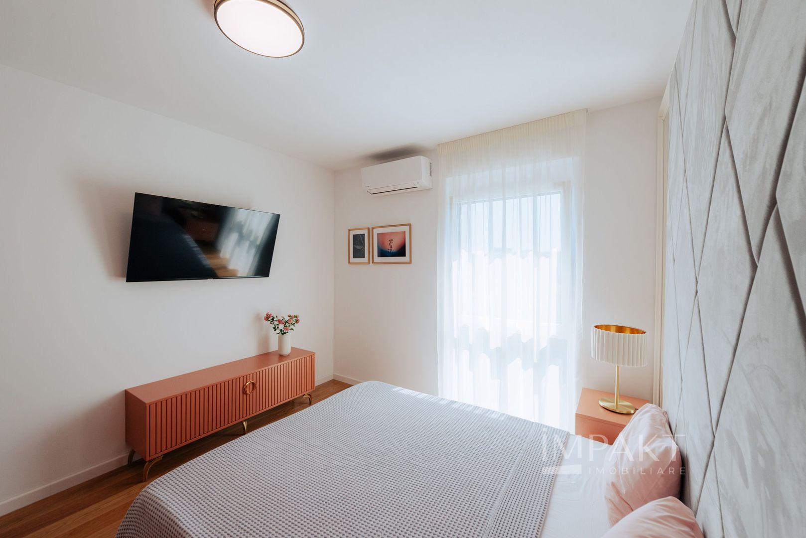 Apartament deosebit cu 4 camere la 5 minute de UMF - Poză 10
