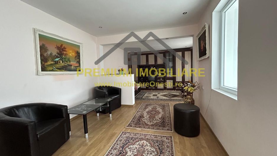 Proprietate de vânzare | 15 km de Onești, DN11 – direcția Bacău - Poză 1