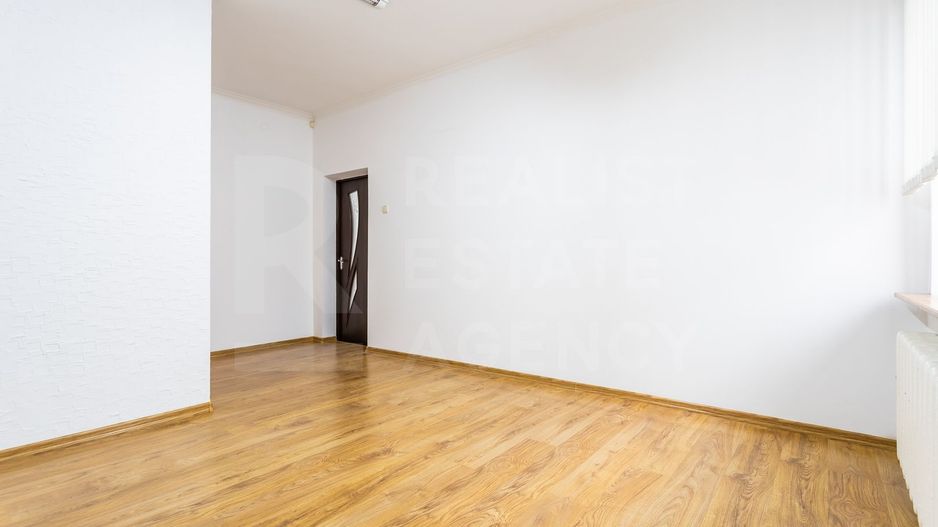 Vânzare, casă 236 mp, str. București, Centru. - Poză 3