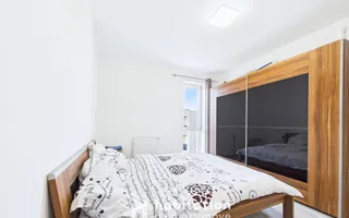 Refugiu urban: 2 camere, decomandat, în Bucovina, langă Iulius Town - Poză 15