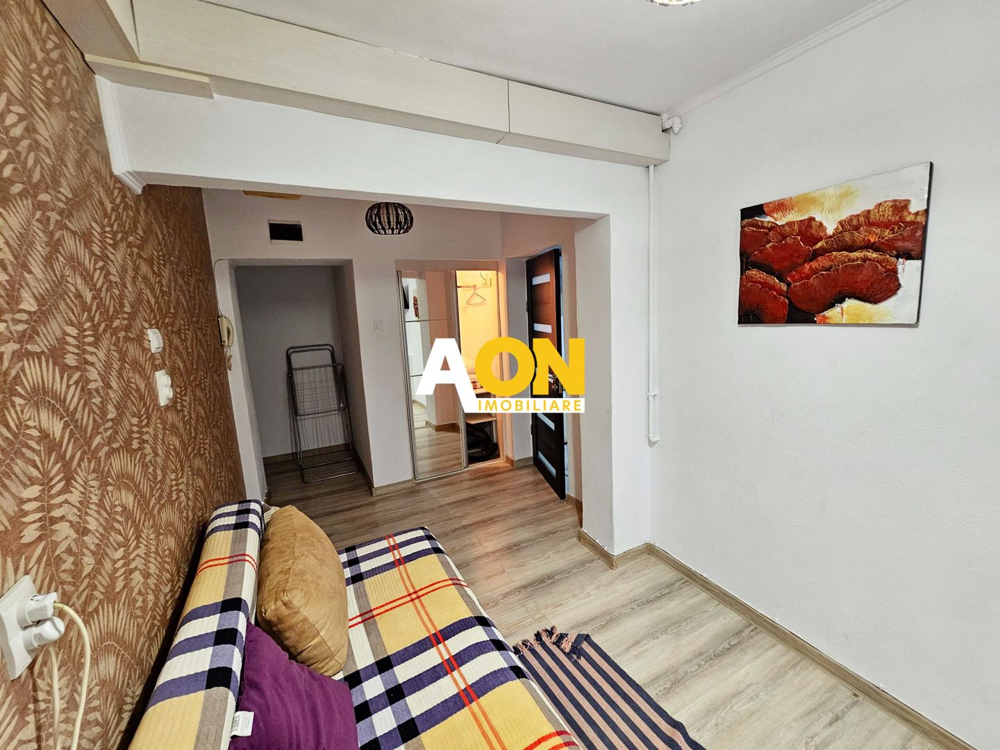 Apartament 3 camere ideal pt. regim hotelier, zona Spital Judetean - Poză 10