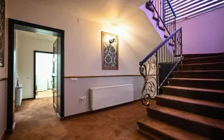 Somptuozitate in stil modern, 2 garaje, 3 terase, totul pe 1.000 mp teren - Poză 55